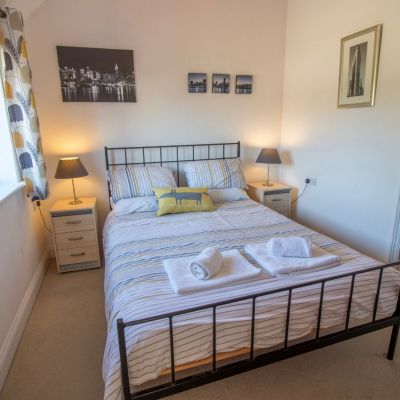 Woodyhyde Courtyard Holiday Retreat