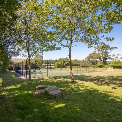 Woodyhyde Courtyard Holiday Retreat